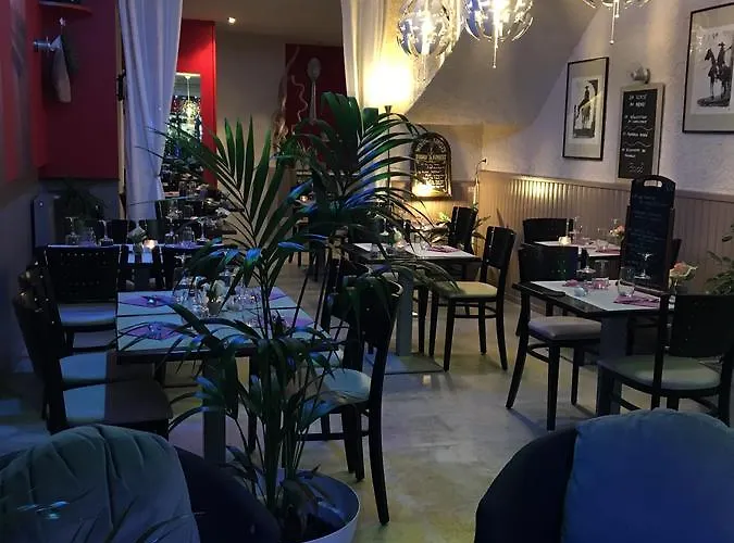 Familial L'ostrei فندق