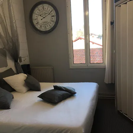 L'ostréi Hotel 2*